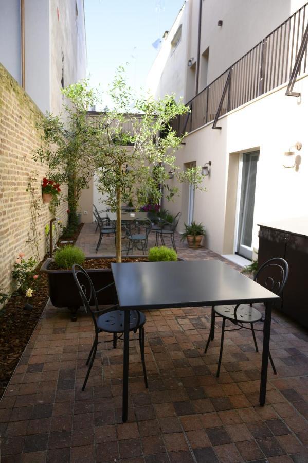 Bed and Breakfast Bb Letterario Rávena Exterior foto